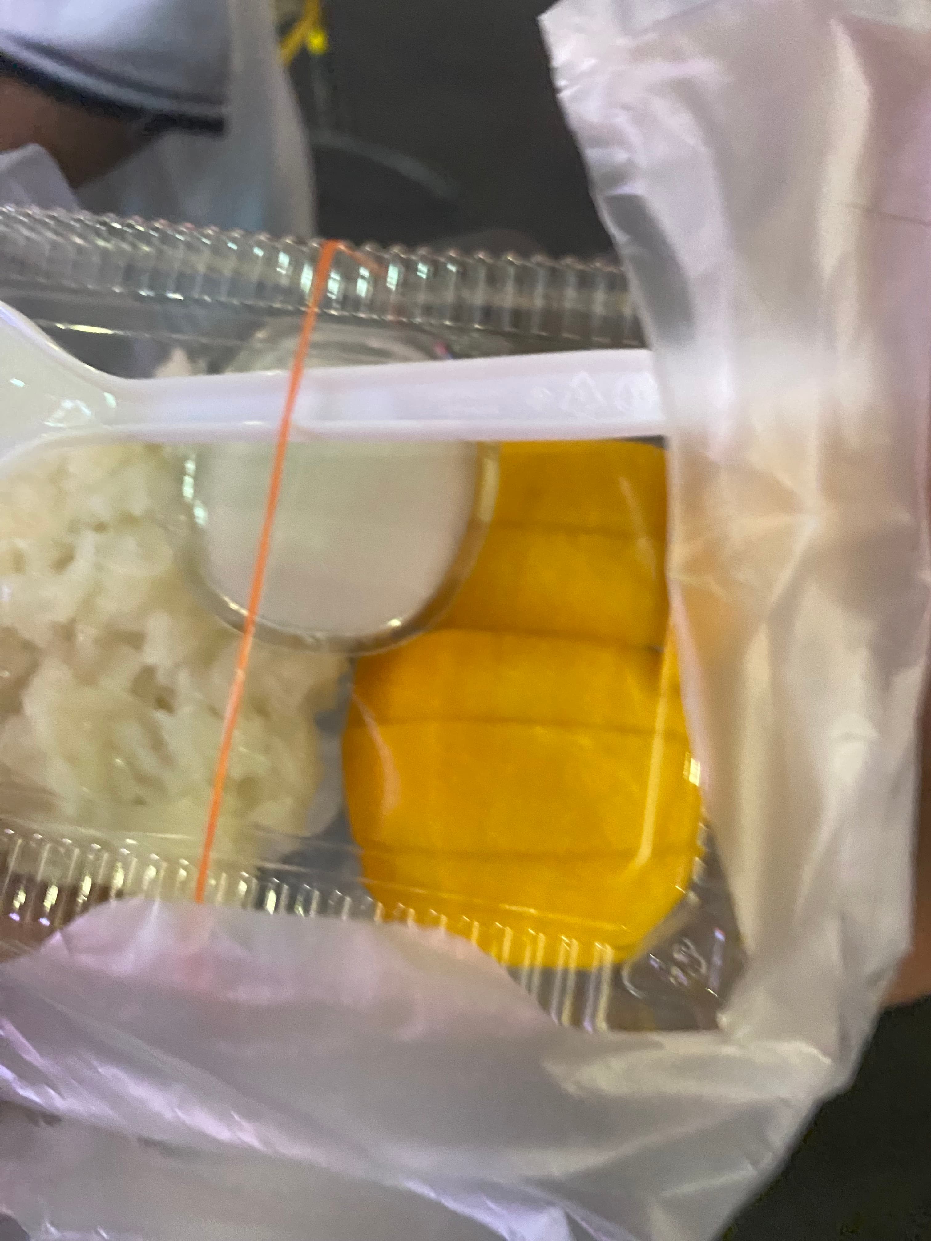 甘いもち米とマンゴー