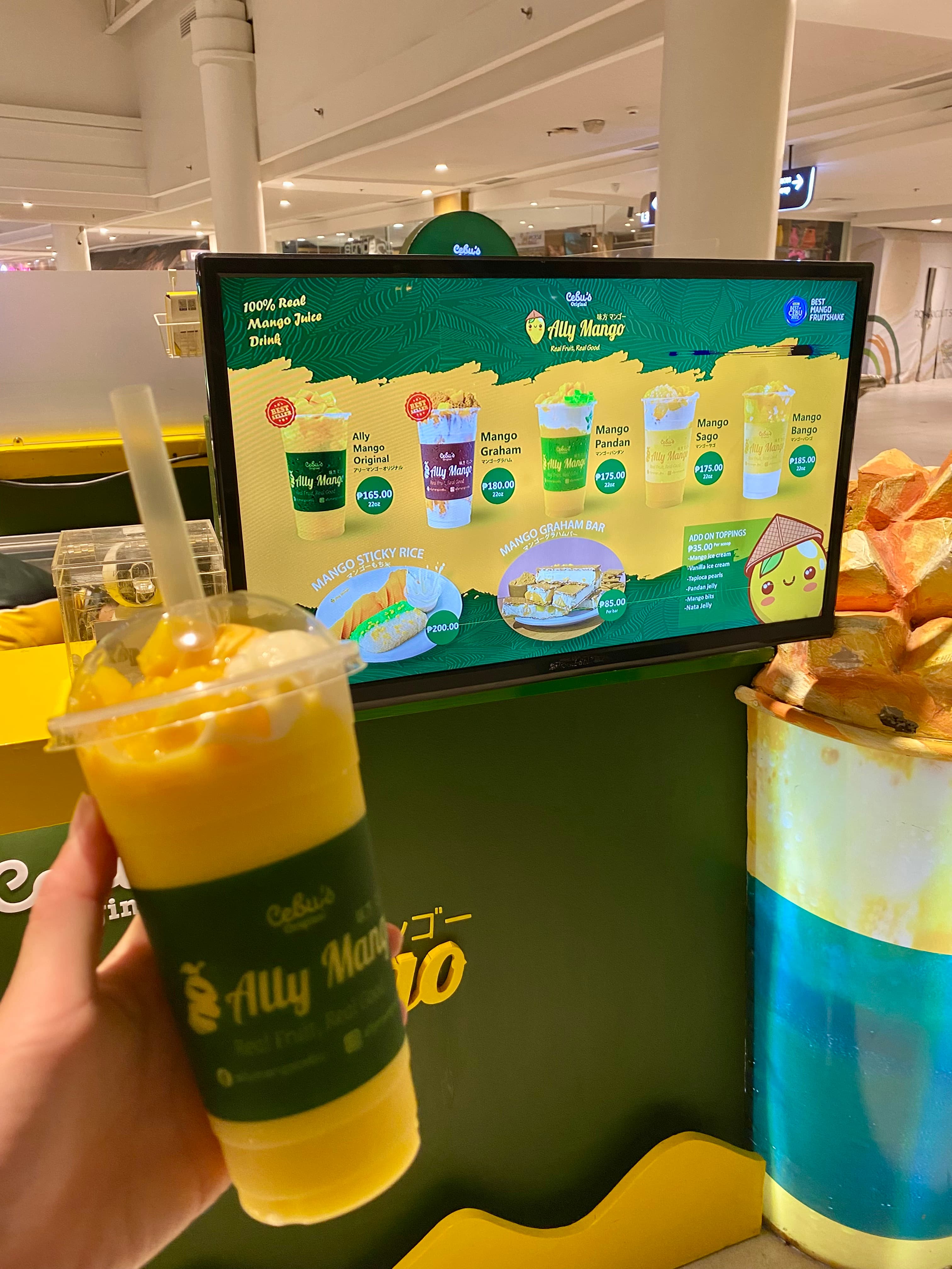 セブ島で何度も飲んだAlly Mangoのマンゴースムージー